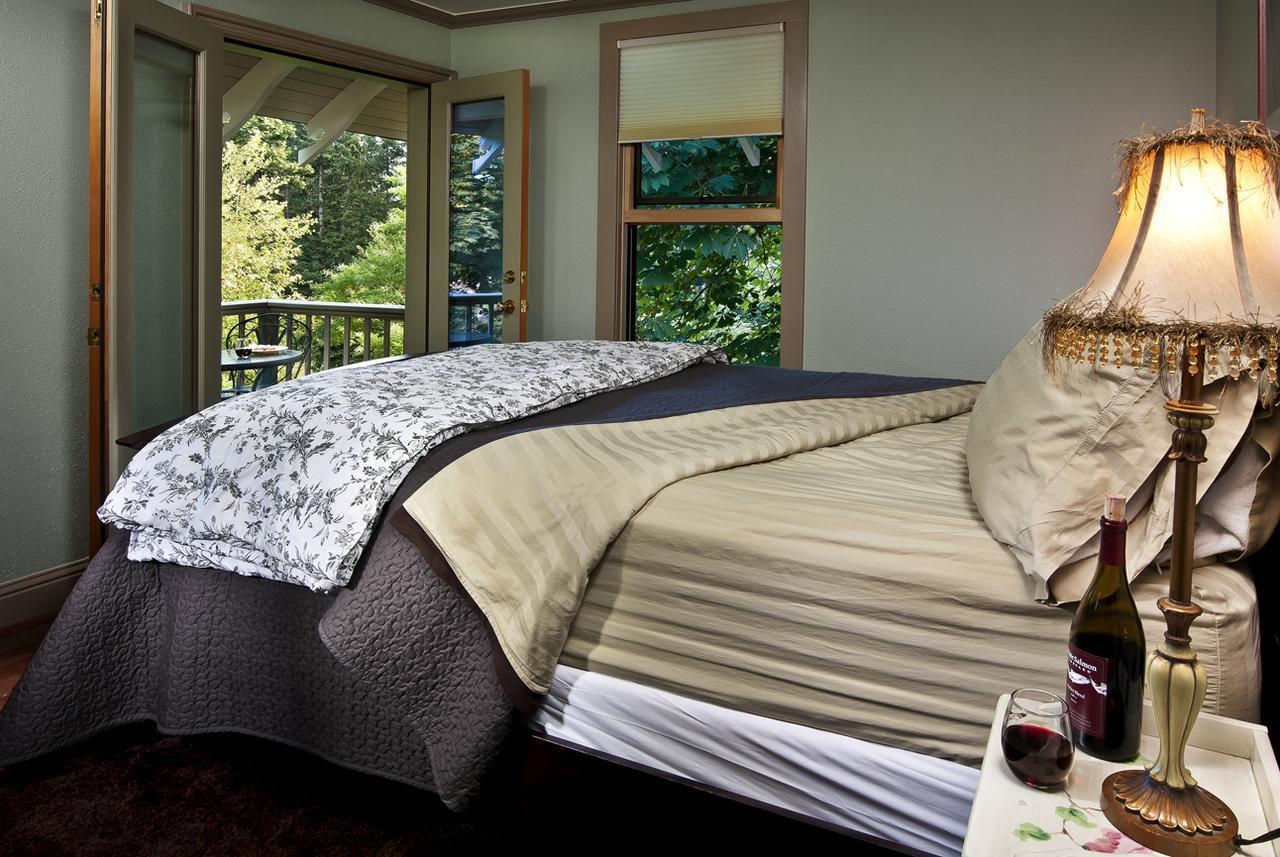 Old Parkdale Inn Bed And Breakfast Hood River Buitenkant foto